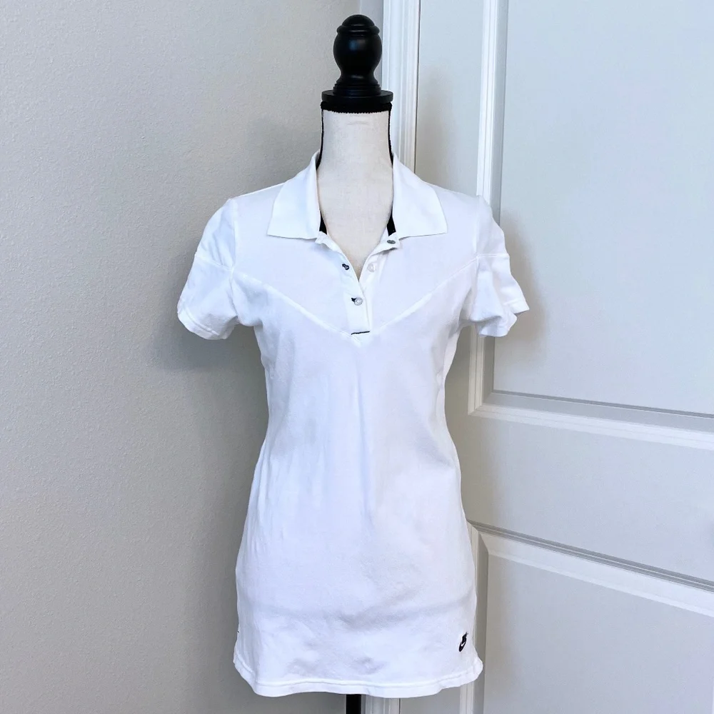NIKE White Short Sleeve Polo T - Shirt